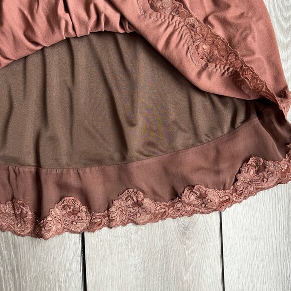 bebe y2k 2000s lace silk trim layered mini skirt stretch mink brown medium - Picture 3 of 7
